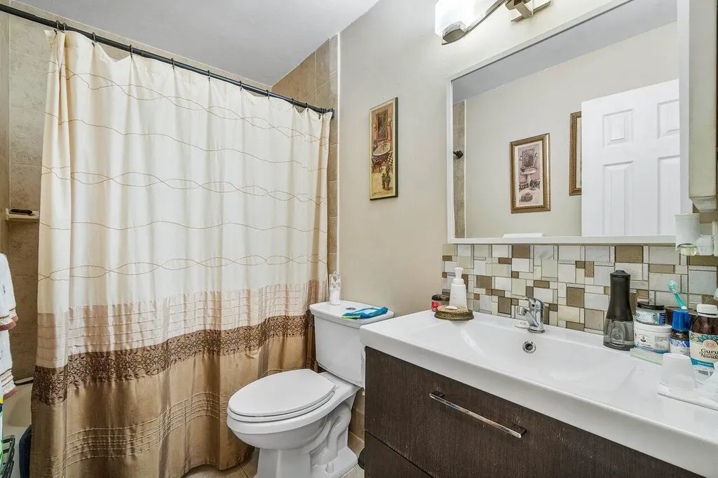 5814 Doris Court Delray Beach FL 33484