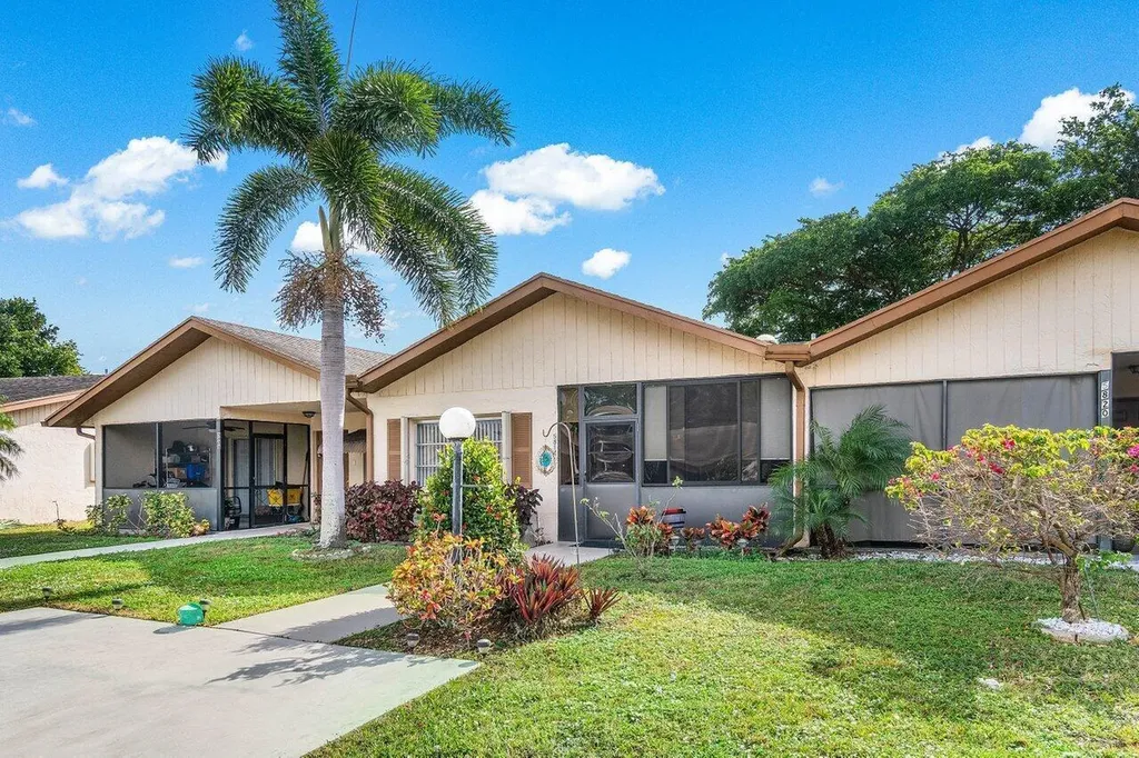 5814 Doris Court Delray Beach FL 33484