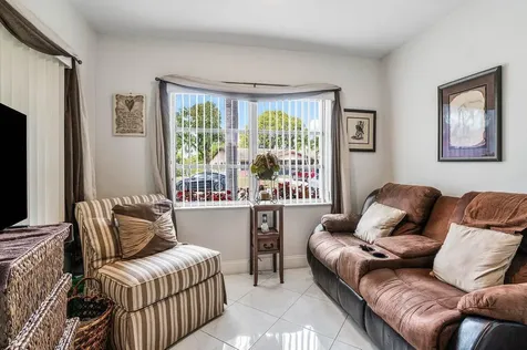 5814 Doris Court Delray Beach FL 33484