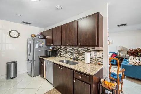 5814 Doris Court Delray Beach FL 33484