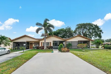 5814 Doris Court Delray Beach FL 33484