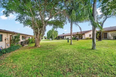 5814 Doris Court Delray Beach FL 33484