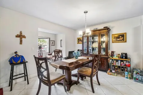 5814 Doris Court Delray Beach FL 33484