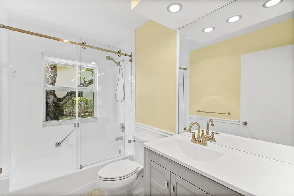 2685 Riviera Drive Delray Beach FL 33445