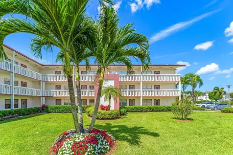 629 Fanshaw O Boca Raton FL 33434