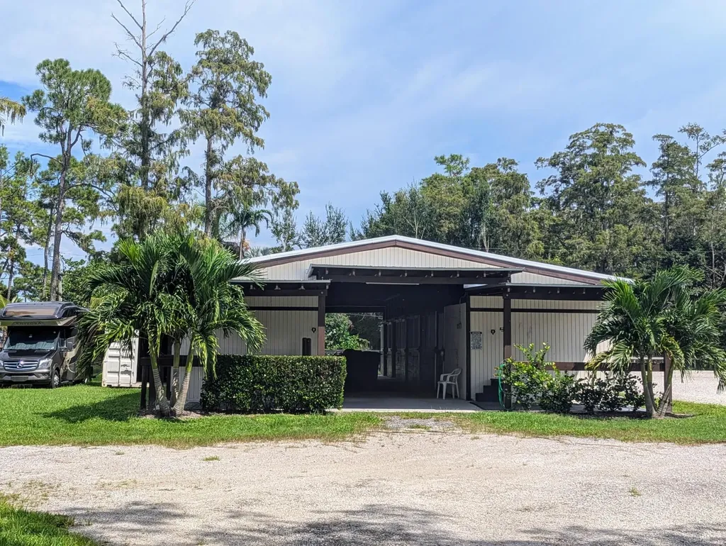 13161 Casey Road Loxahatchee Groves FL 33470