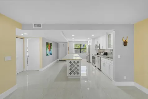 2704 NW 104th Avenue Sunrise FL 33322