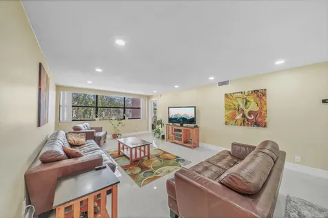 2704 NW 104th Avenue Sunrise FL 33322