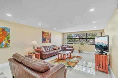 2704 NW 104th Avenue Sunrise FL 33322