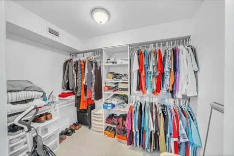 2704 NW 104th Avenue Sunrise FL 33322