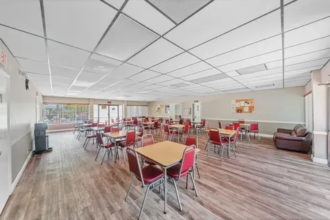 2704 NW 104th Avenue Sunrise FL 33322