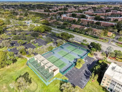 2704 NW 104th Avenue Sunrise FL 33322