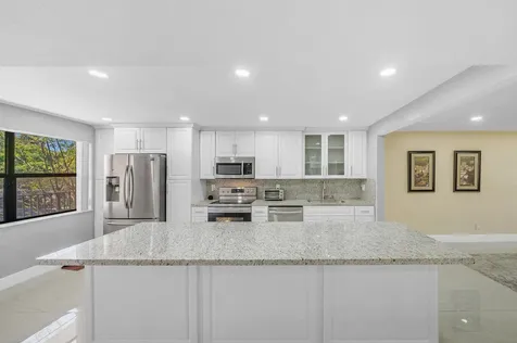 2704 NW 104th Avenue Sunrise FL 33322