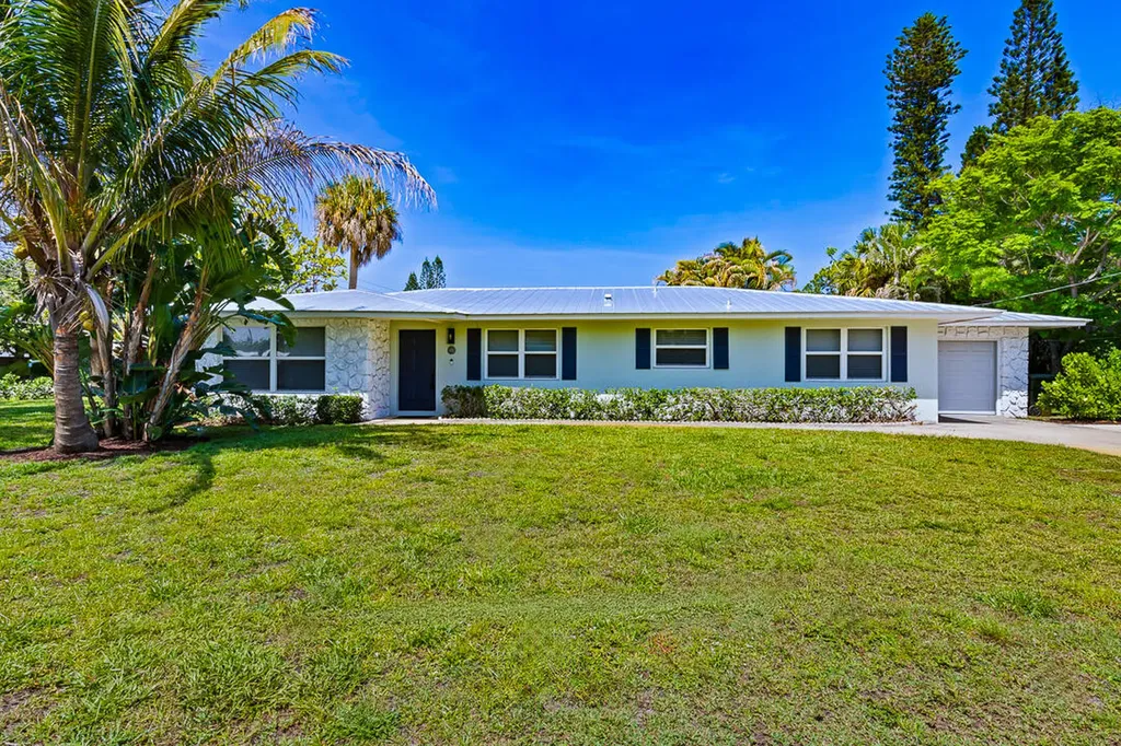 381 SE Edgewood Drive Stuart FL 34996