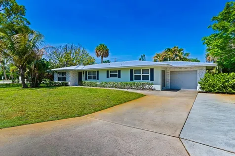 381 SE Edgewood Drive Stuart FL 34996