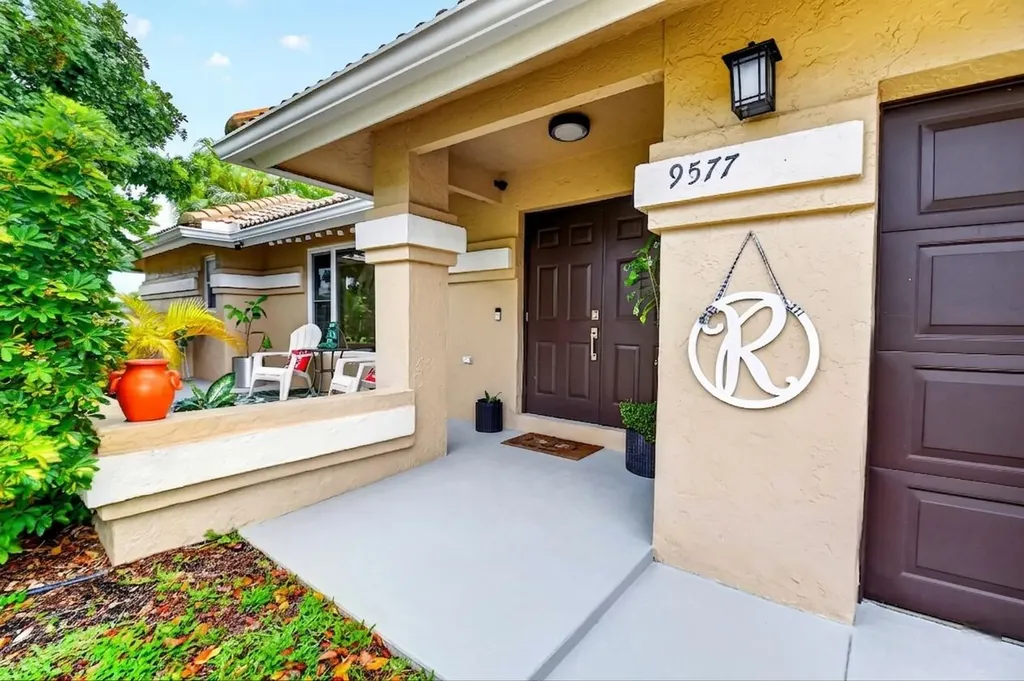 9577 Majestic Way Boynton Beach FL 33437