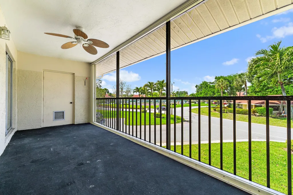 6536 Chasewood Drive Jupiter FL 33458