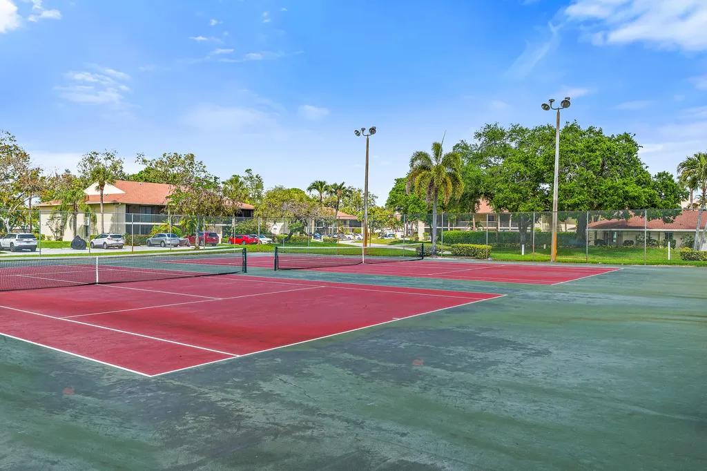6536 Chasewood Drive Jupiter FL 33458