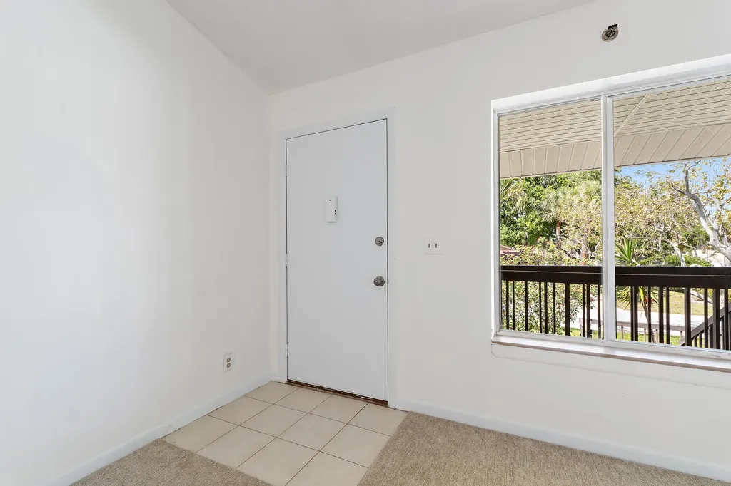6536 Chasewood Drive Jupiter FL 33458