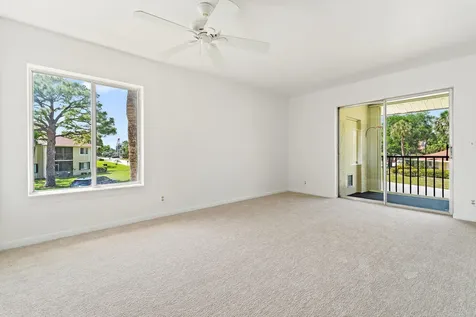 6536 Chasewood Drive Jupiter FL 33458
