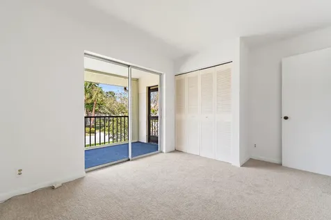 6536 Chasewood Drive Jupiter FL 33458