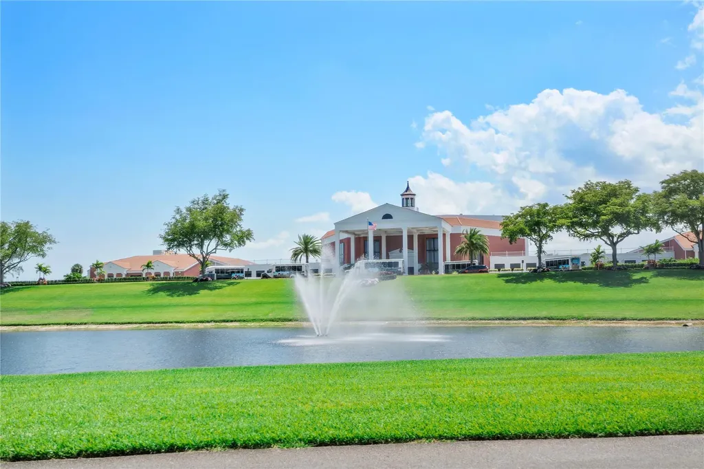 190 Oakridge M Deerfield Beach FL 33442