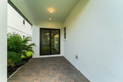 870 SW Newfield Avenue Palm City FL 34990