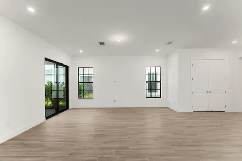 870 SW Newfield Avenue Palm City FL 34990