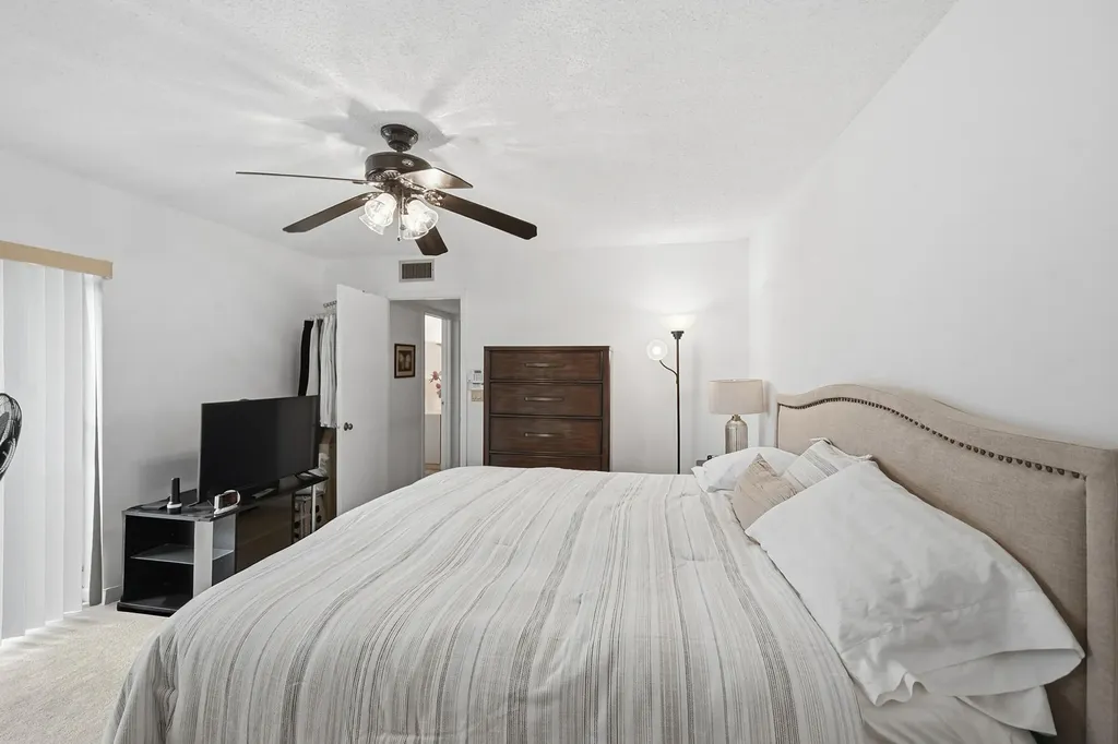 1485 Augusta Circle Delray Beach FL 33445