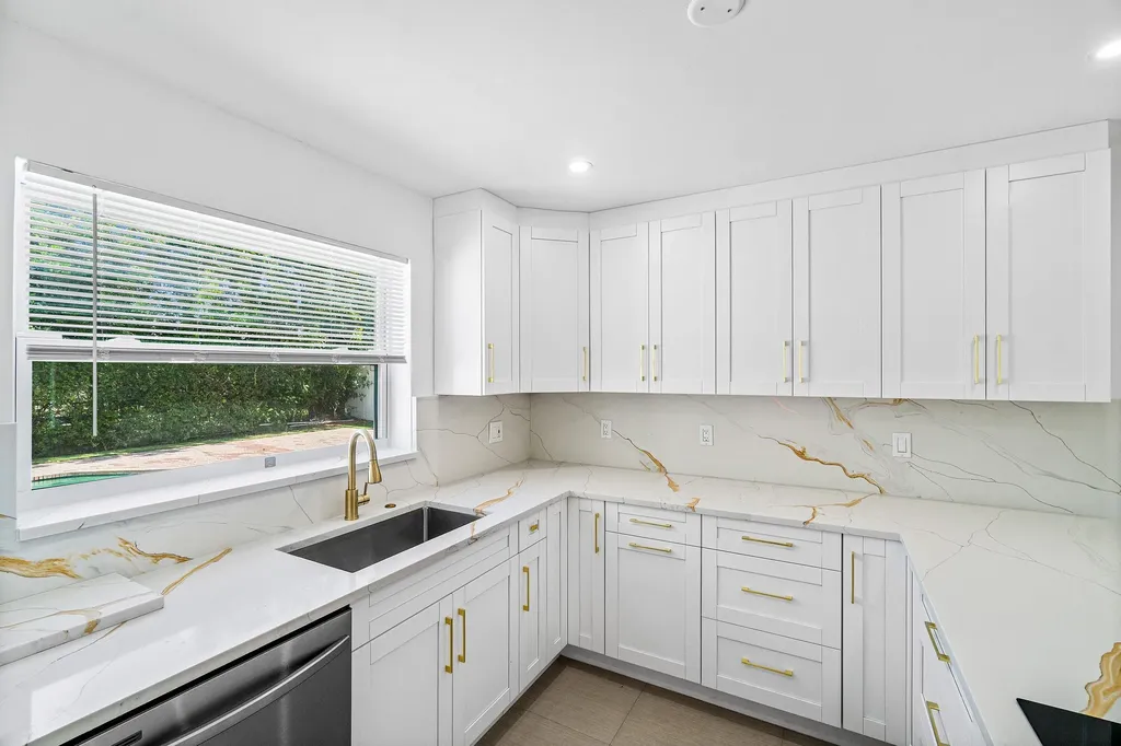 1531 NW 4th Street Boca Raton FL 33486