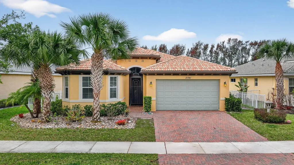 11741 SW Bennington Circle Port St Lucie FL 34987