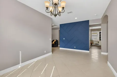 11741 SW Bennington Circle Port St Lucie FL 34987
