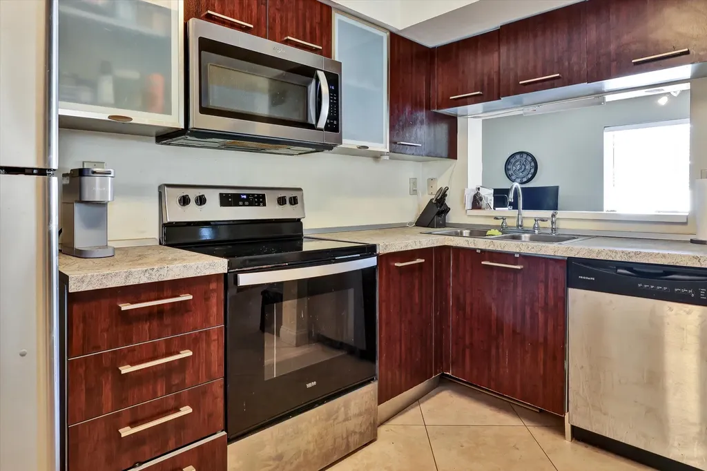 720 NW 91st Terrace Plantation FL 33324