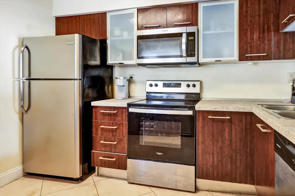 720 NW 91st Terrace Plantation FL 33324