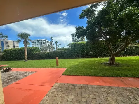 2711 N Highway A1a Hutchinson Island FL 34949