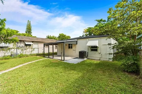 1946 Rodman Street Hollywood FL 33020