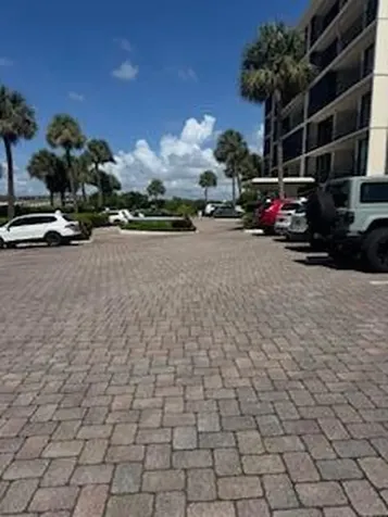 225 S Beach Road Jupiter FL 33469