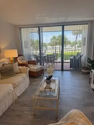 225 S Beach Road Jupiter FL 33469
