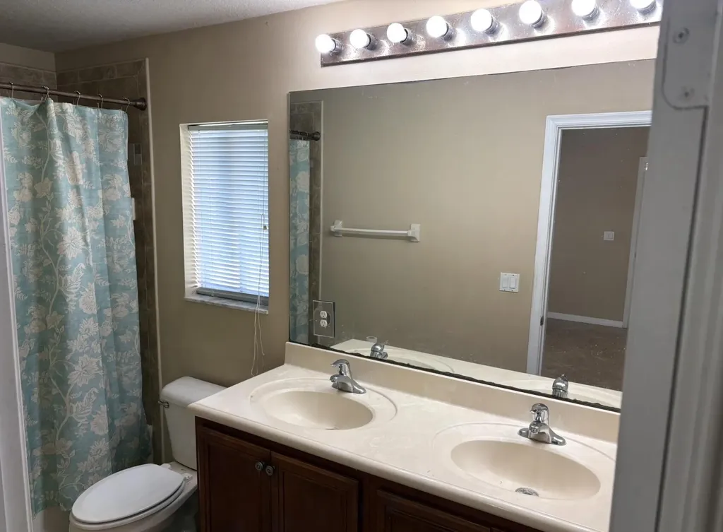 1967 SW Newport Isle Boulevard Port St Lucie FL 34953