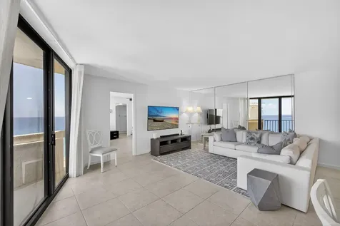 2800 N Ocean Drive Singer Island FL 33404