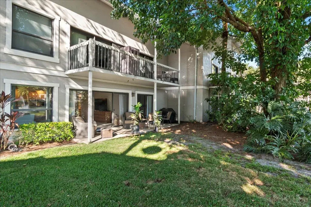 11863 Wimbledon Circle Wellington FL 33414