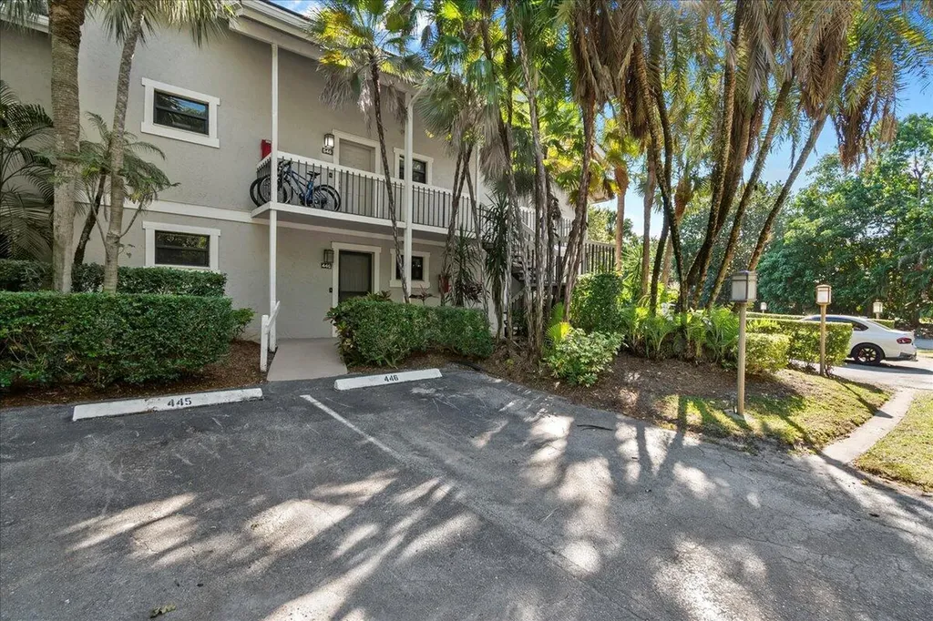 11863 Wimbledon Circle Wellington FL 33414