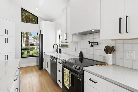8606 Jared Way Boca Raton FL 33433