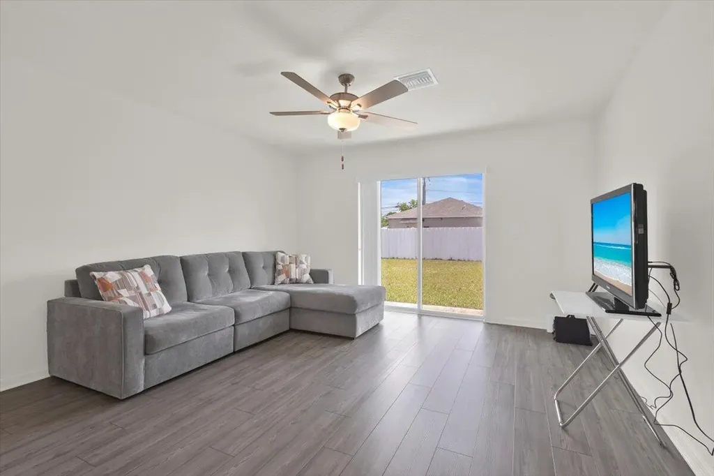 920 SW Castaneda Lane Port St Lucie FL 34953