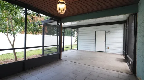 2262 SE Tile Terrace Port St Lucie FL 34952