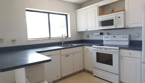 2262 SE Tile Terrace Port St Lucie FL 34952