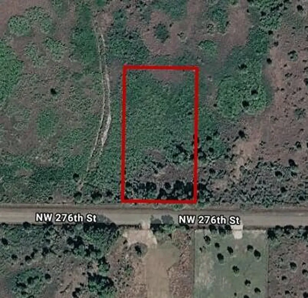 21221 NW 276th Street Okeechobee FL 34972