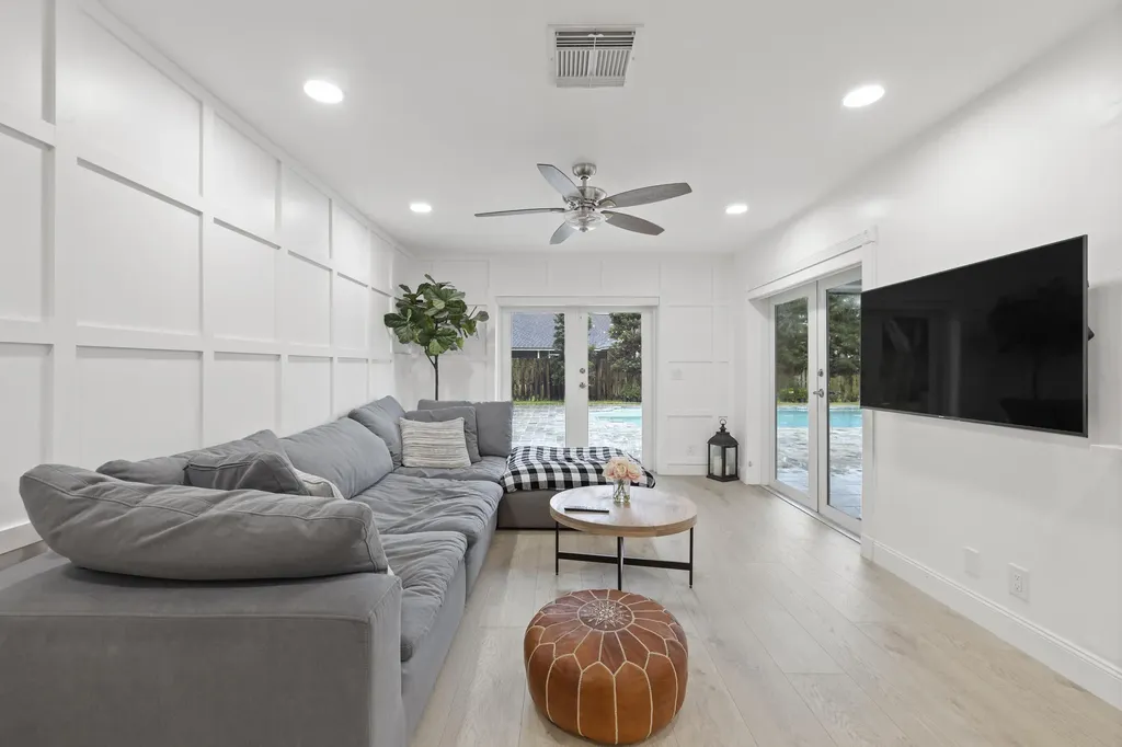 1145 Hickory Trail Wellington FL 33414
