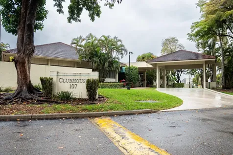 112 Lake Emerald Drive Oakland Park FL 33309