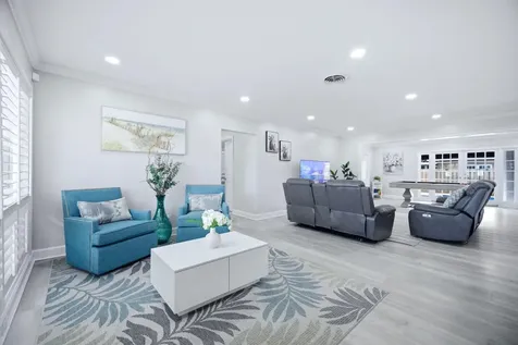 2740 SE 7th Street Pompano Beach FL 33062